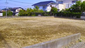 地盤が弱い土地の特徴：近くに河川や海がある